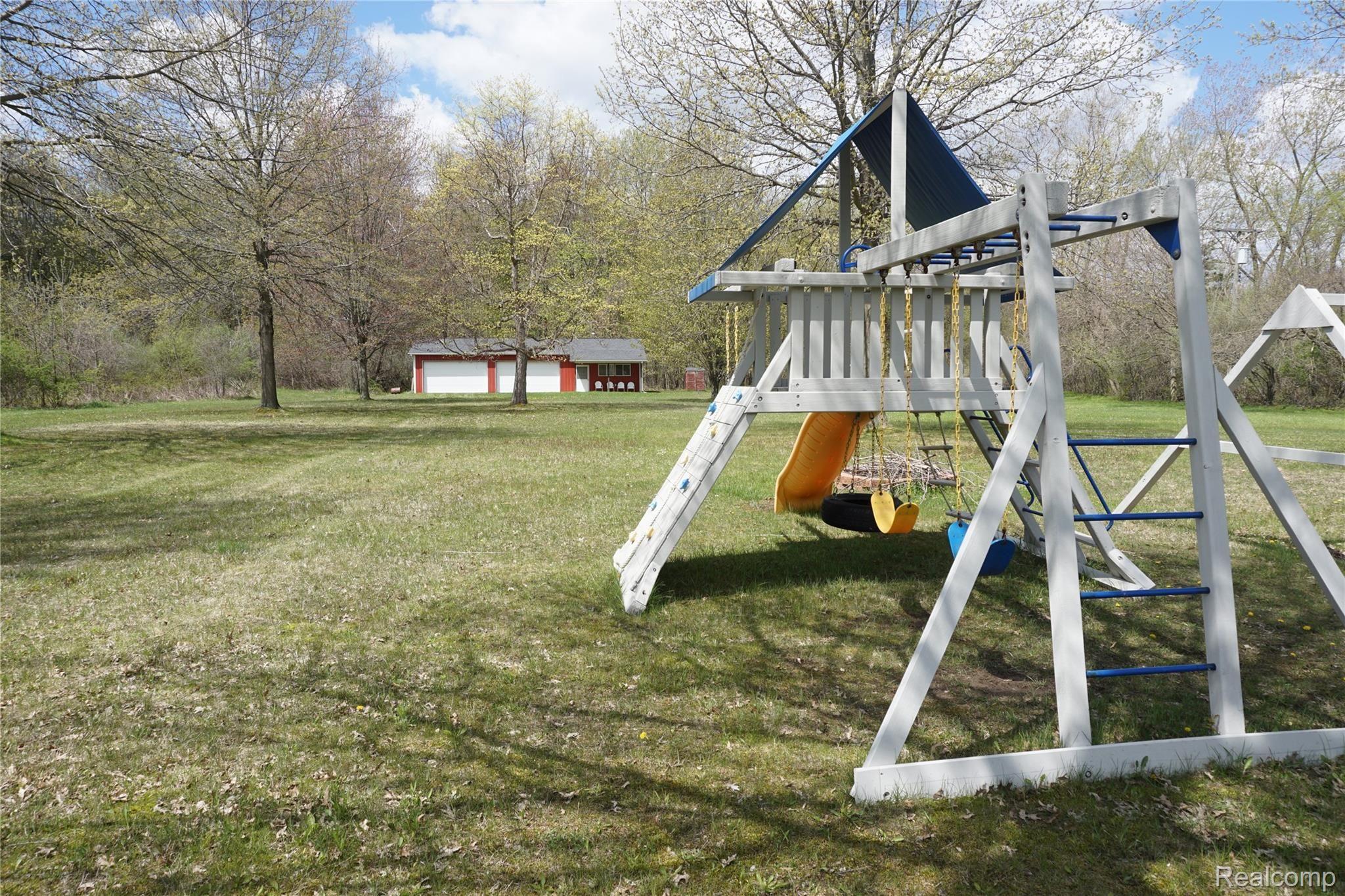 26700 Romine Road New Boston, MI 48164 - Photo 35 of 43 DSC01626.JPG