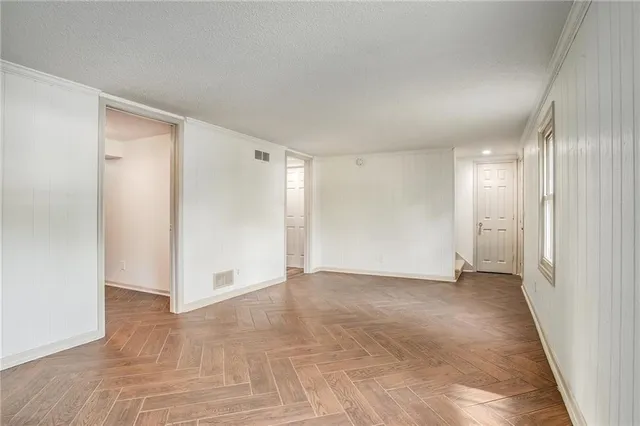 $219,000 | 5137 North Palmer Avenue, Kansas City, MO 64119