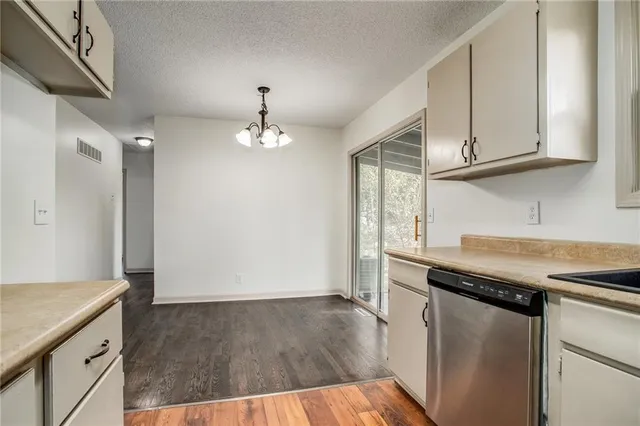 $219,000 | 5137 North Palmer Avenue, Kansas City, MO 64119