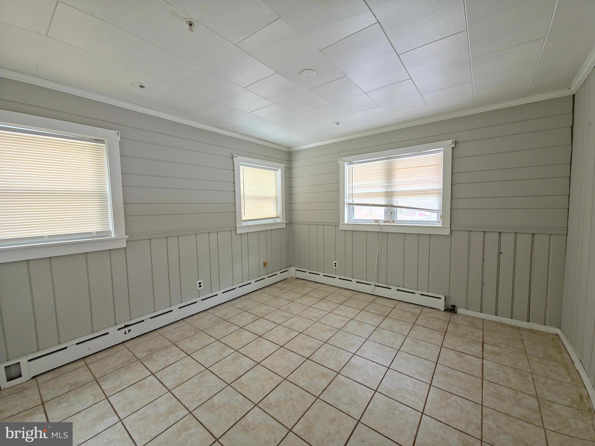 5110 South Barnaby Road Temple Hills, MD 20748 - Photo 20 of 31 Room 4 on 1st floor