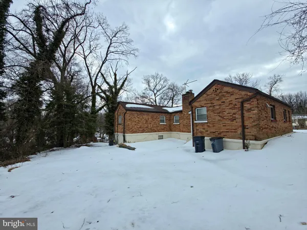 $425,000 | 5110 South Barnaby Road, Temple Hills, MD 20748