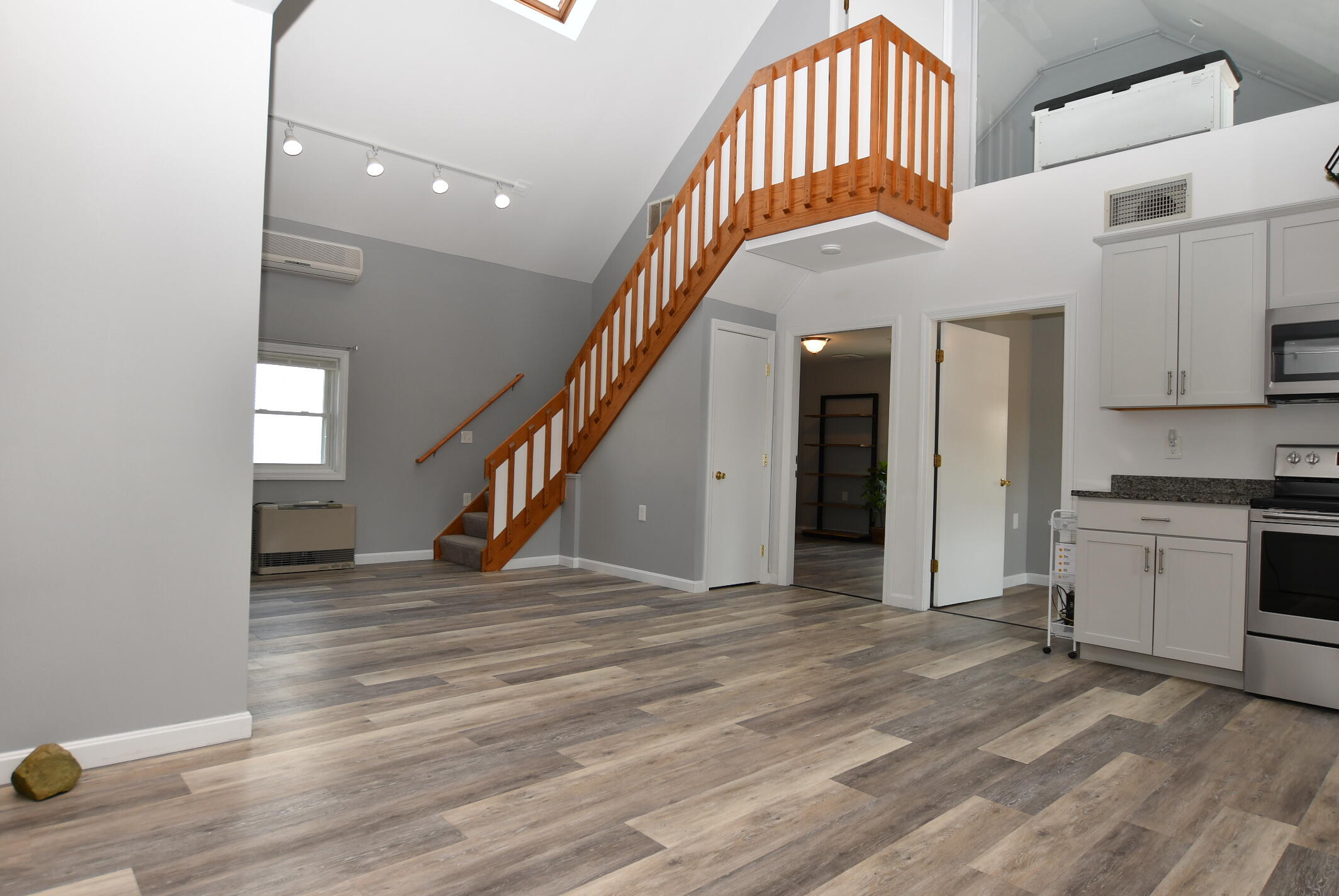 952 Post Road, Unit 7 Wells, ME 04090 - Photo 27 of 35 View from entry