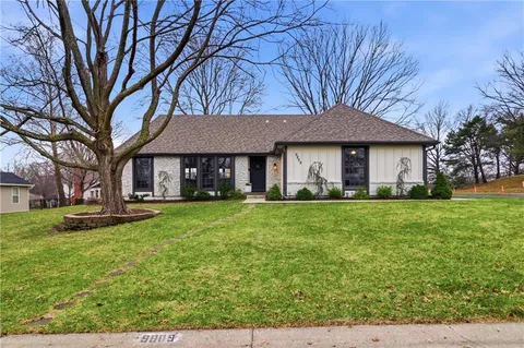 $515,000 | 9809 West 103rd Terrace, Overland Park, KS 66212