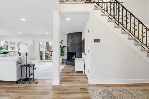 $515,000 | 9809 West 103rd Terrace, Overland Park, KS 66212