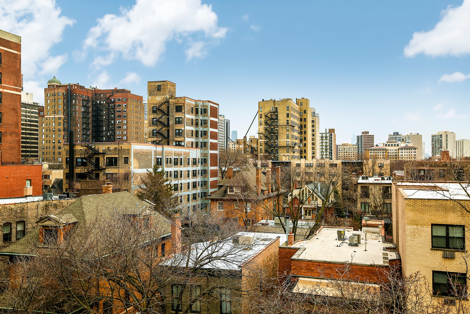 456 West Briar Place, Unit 4 Chicago, IL 60657 - Photo 29 of 30 a view of a city with tall buildings