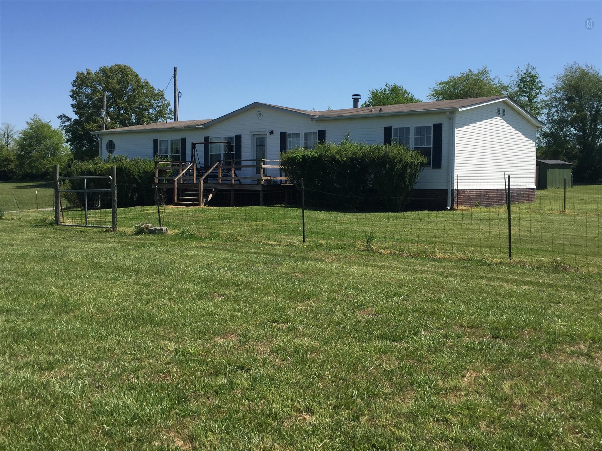 3832 Flewellyn Road Springfield, TN 37172 - Photo 15 of 19 a house view with a garden space