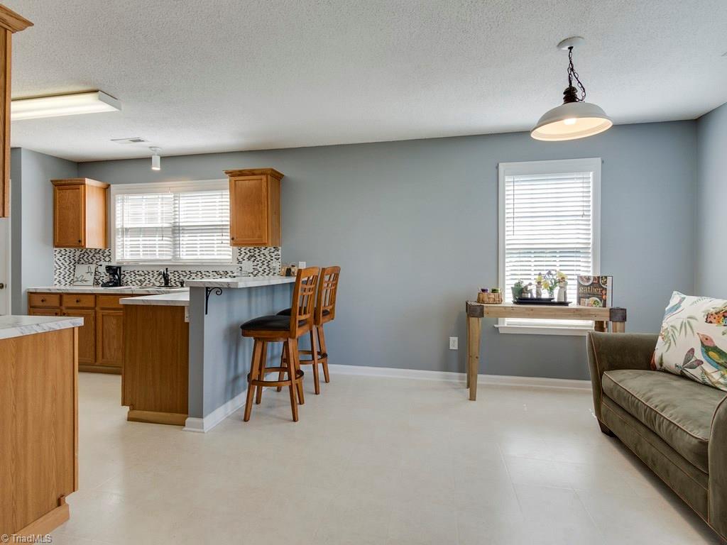 6016 Holder Road Clemmons, NC 27012 - Photo 10 of 30 Gallery Image 10