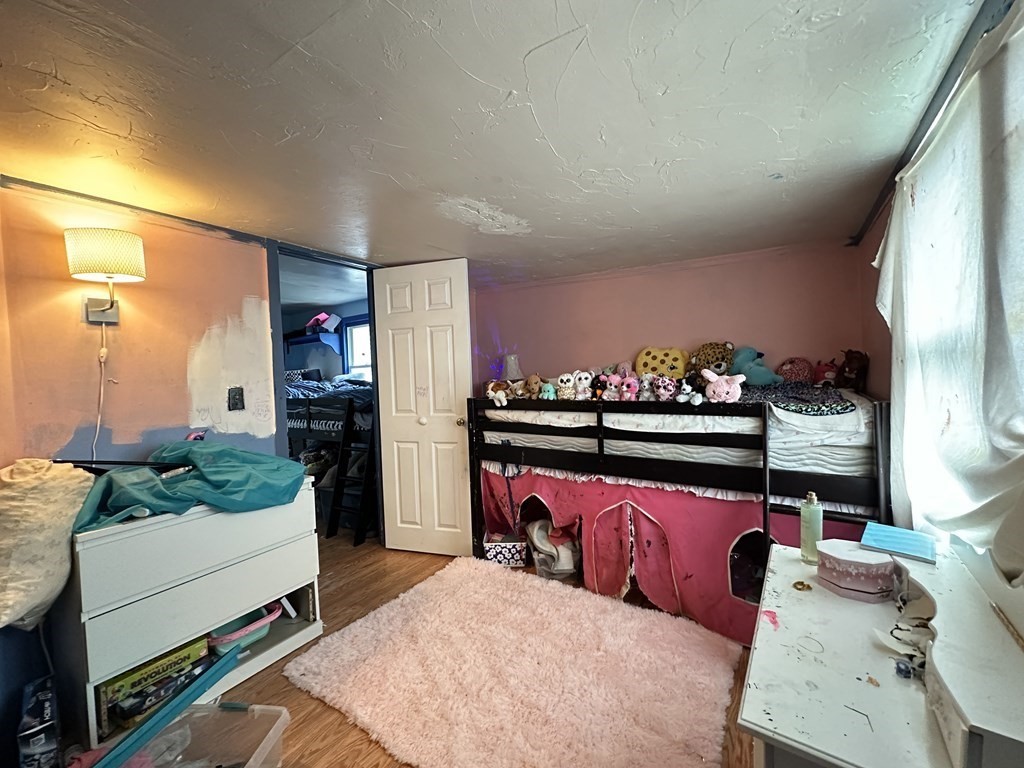 48 Hyannis Road Plymouth, MA 02360 - Photo 8 of 17 Gallery Image 8