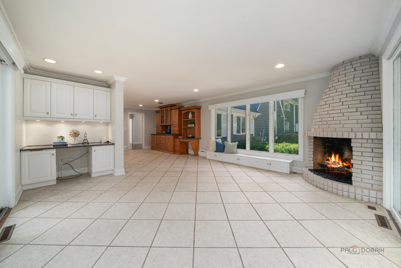 1884 West Tweed Road Inverness, IL 60067 - Photo 14 of 46 Gallery Image 14
