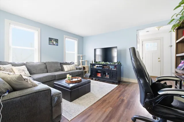 $269,900 | 29 Bear Hill Road, Hillsborough, NH 03244