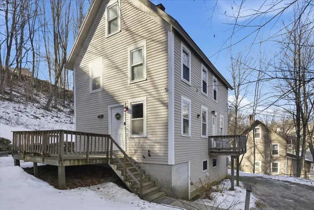 $269,900 | 29 Bear Hill Road, Hillsborough, NH 03244