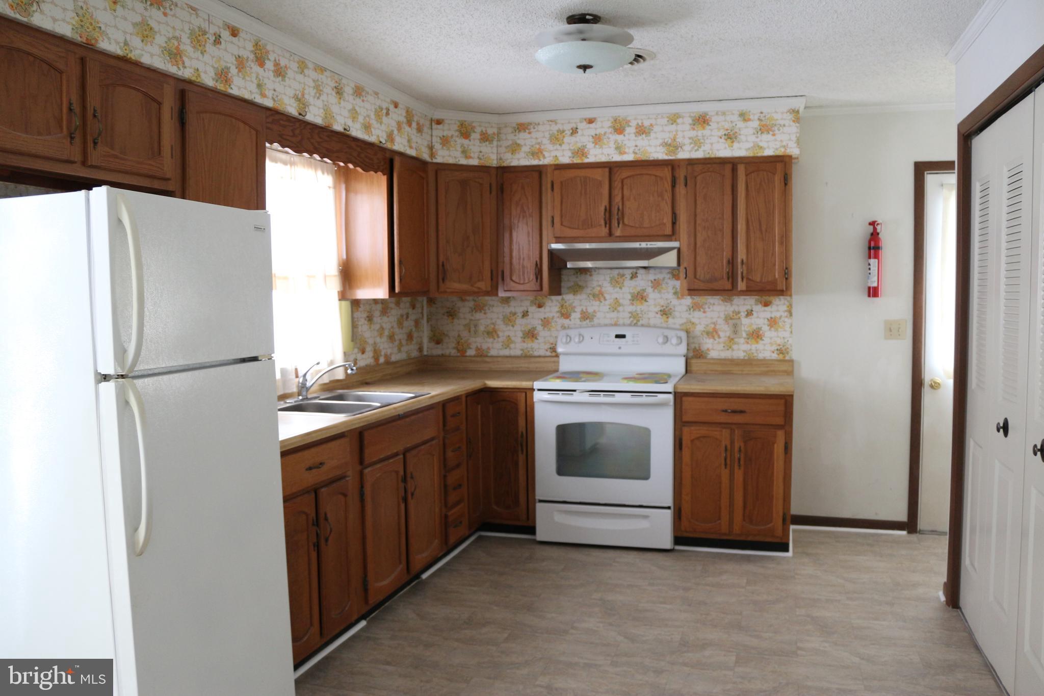 233 Wakefield Road Hagerstown, MD 21740 - Photo 4 of 12