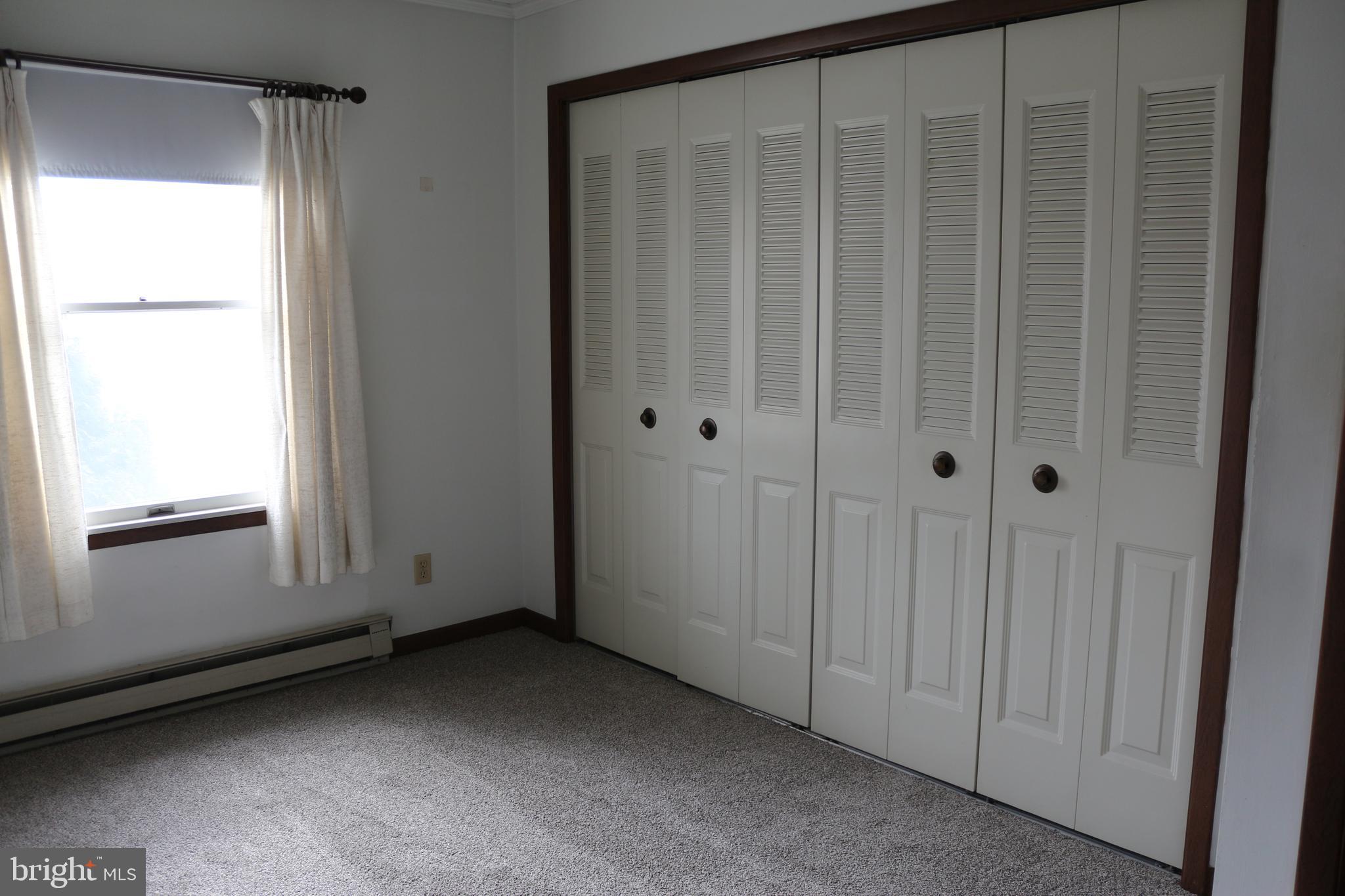 233 Wakefield Road Hagerstown, MD 21740 - Photo 7 of 12