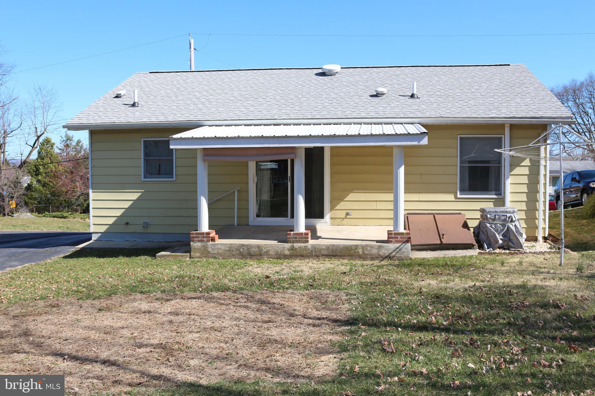 233 Wakefield Road Hagerstown, MD 21740 - Photo 10 of 12
