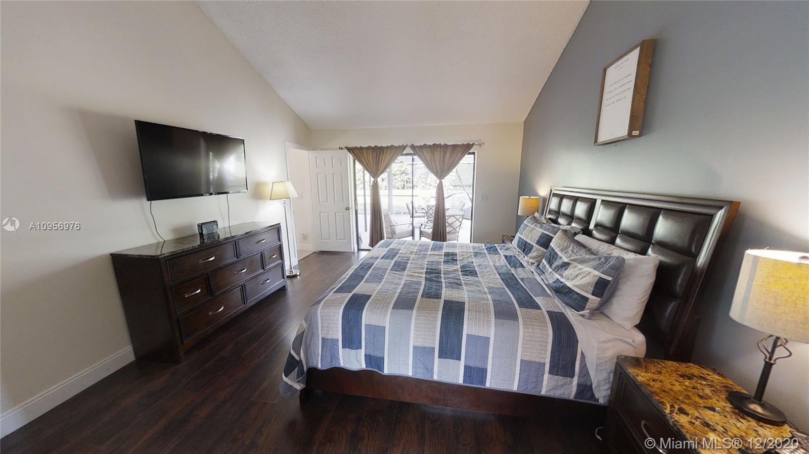 8915 Old Pine Road Boca Raton, FL 33433 - Photo 21 of 48 Master Bedroom