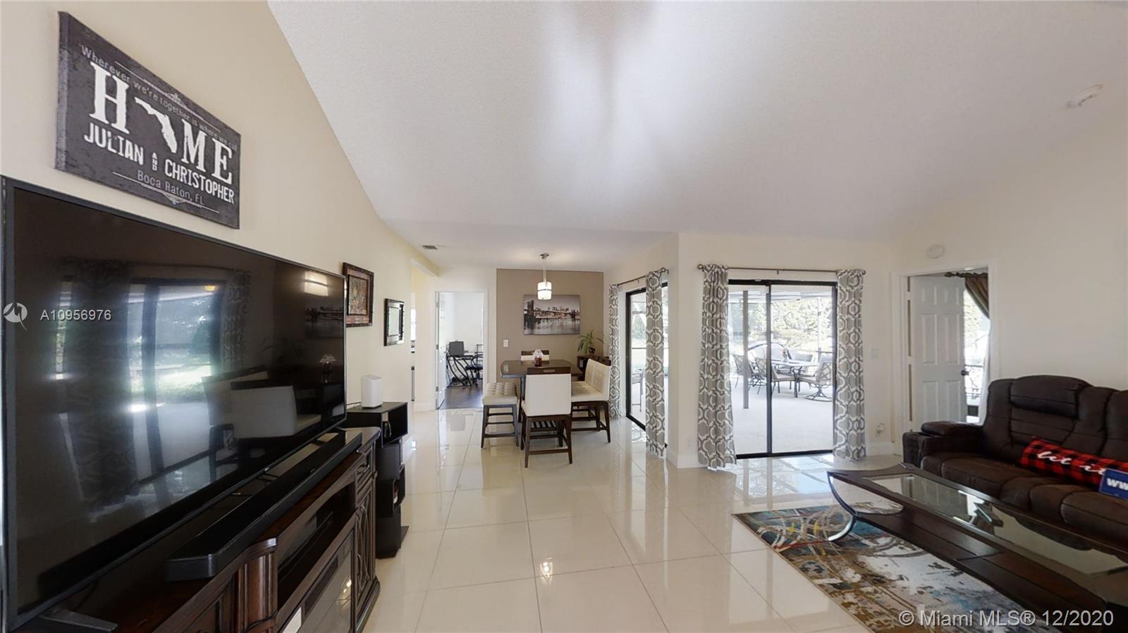 8915 Old Pine Road Boca Raton, FL 33433 - Photo 8 of 48 Family Room
