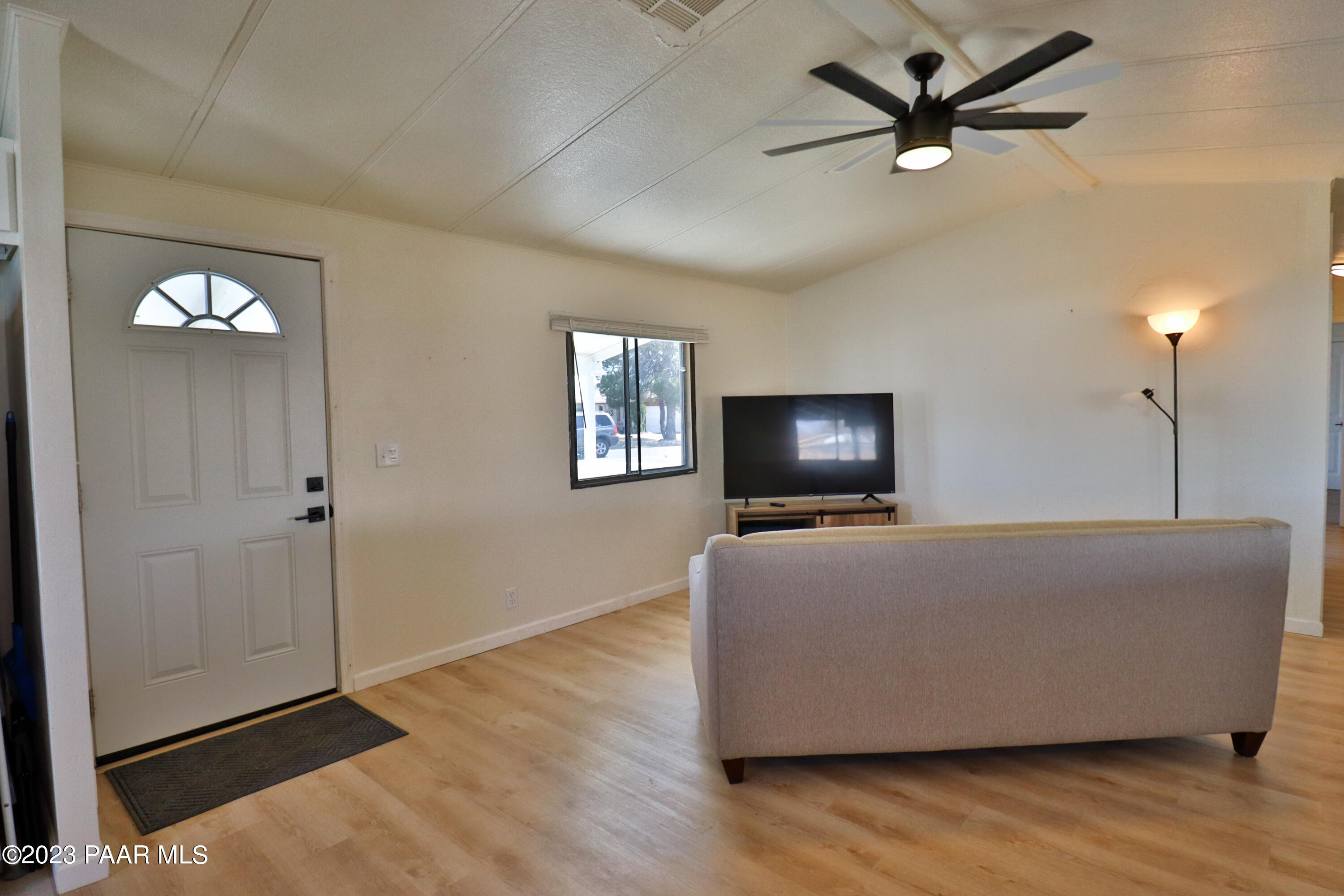 4360 North Ranger Road Prescott Valley, AZ 86314 - Photo 2 of 26 Living Room