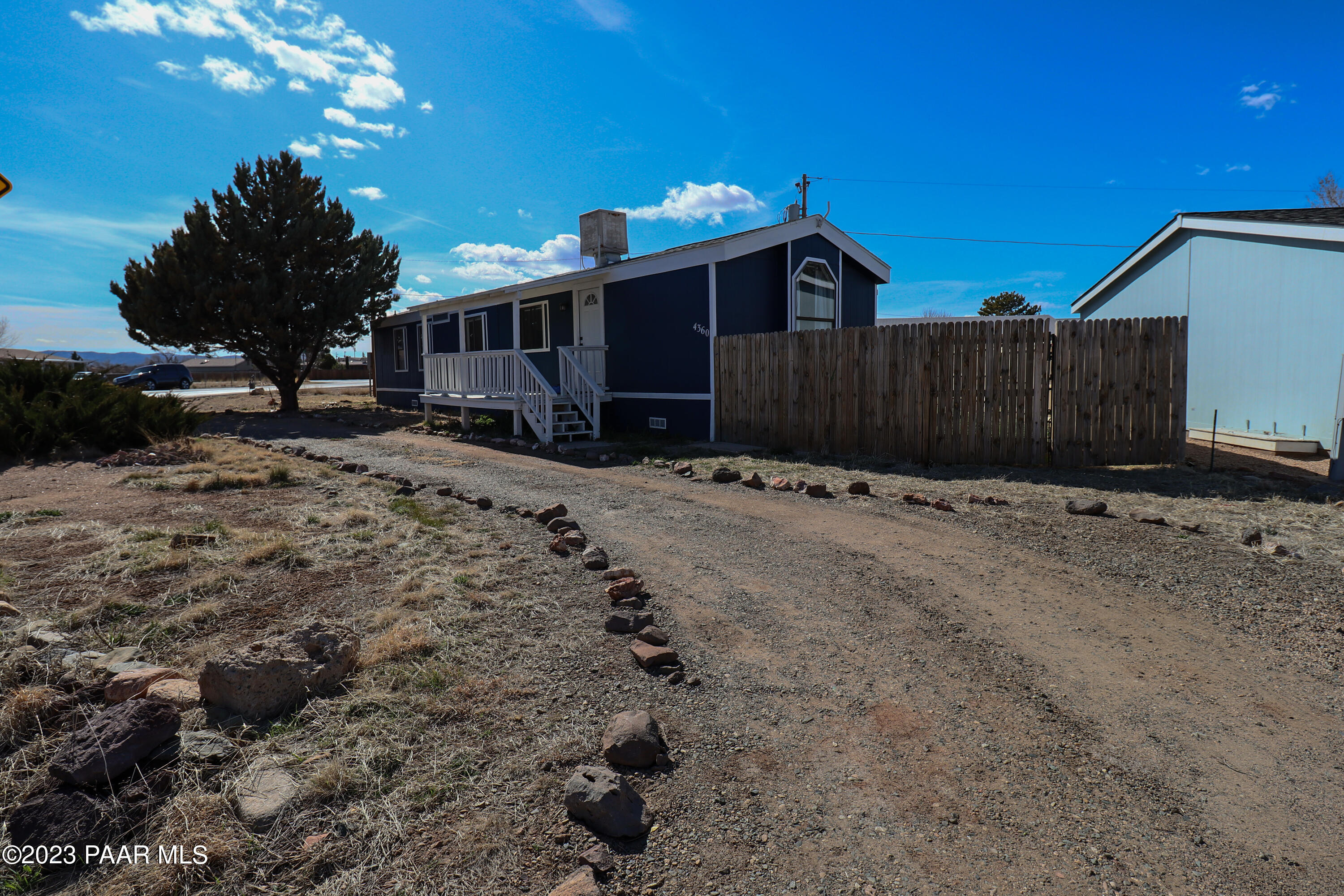 4360 North Ranger Road Prescott Valley, AZ 86314 - Photo 25 of 26 Driveway