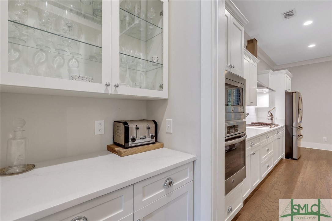 41 Ralston's Way Savannah, GA 31406 - Photo 8 of 37 Enjoy plenty of storage in the butler pantry and w