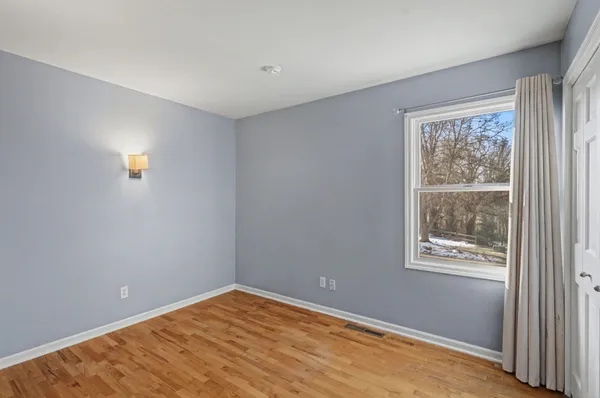 $394,900 | 752 Wright Lane, Marshall, MI 49068