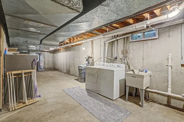 $394,900 | 752 Wright Lane, Marshall, MI 49068