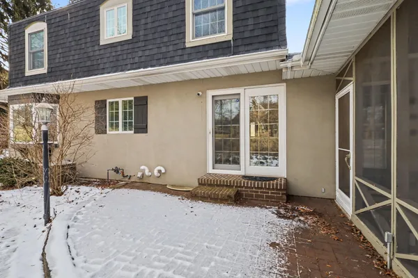 $394,900 | 752 Wright Lane, Marshall, MI 49068