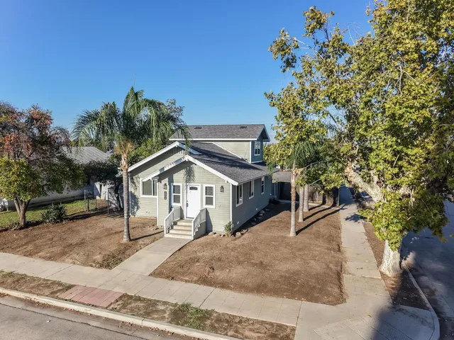 $350,000 | 2004 Wilson Street, Selma, CA 93662
