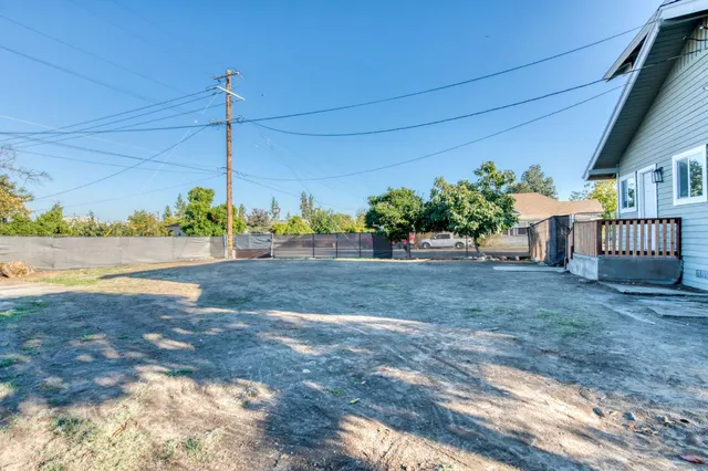 $350,000 | 2004 Wilson Street, Selma, CA 93662