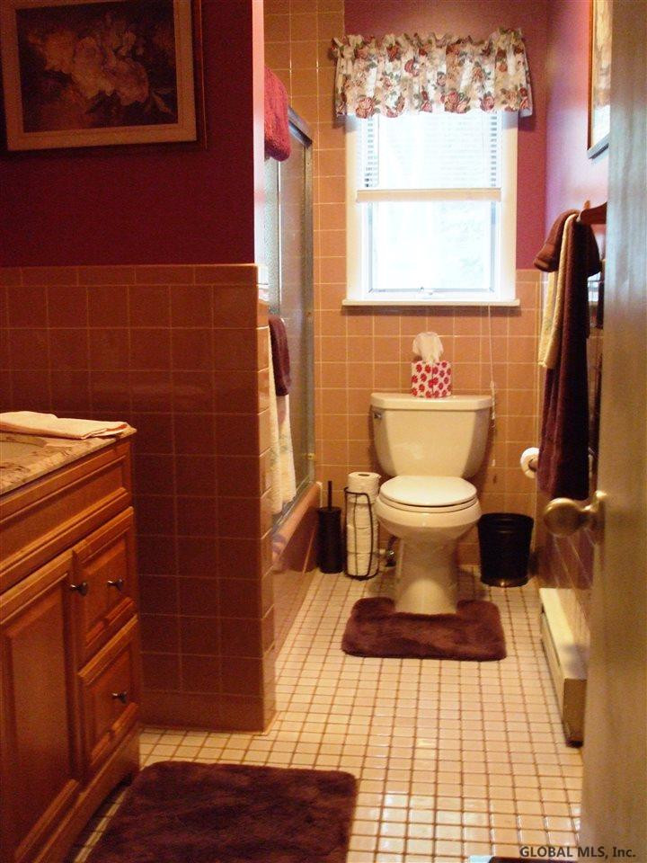 171 Plank Road Poestenkill, NY 12140 - Photo 8 of 21 Photo 8