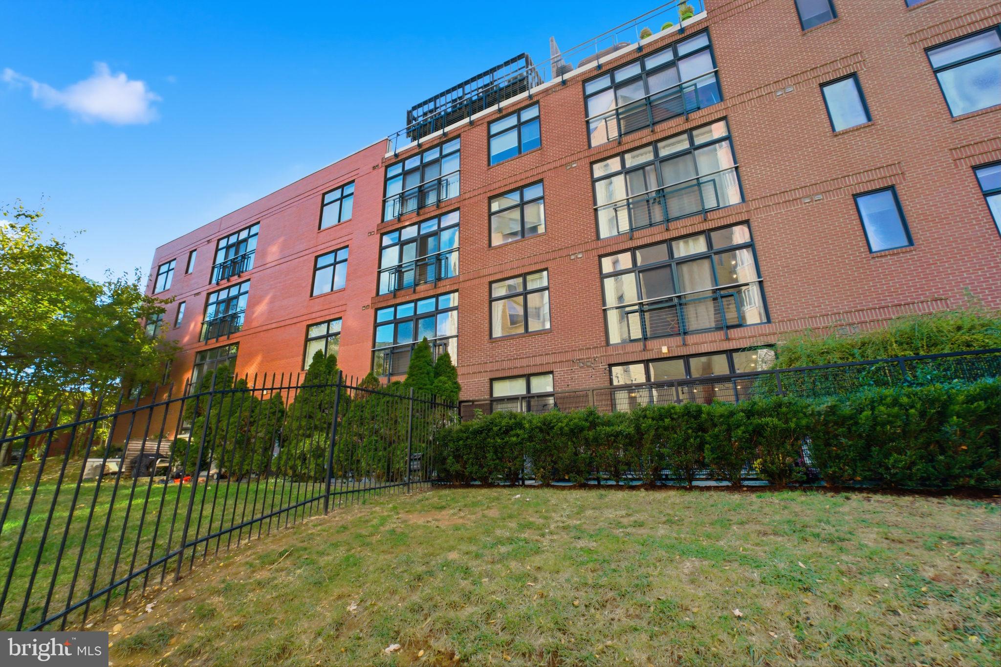 1654 Euclid Street Northwest, Unit 102 Washington, DC 20009 - Photo 11 of 12