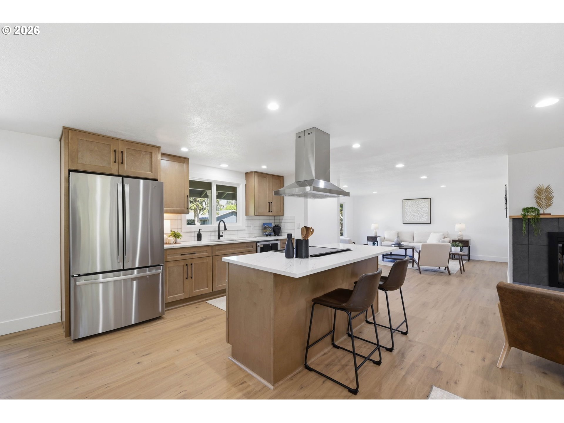 2453 37th Street Springfield, OR 97477 - Photo 14 of 48