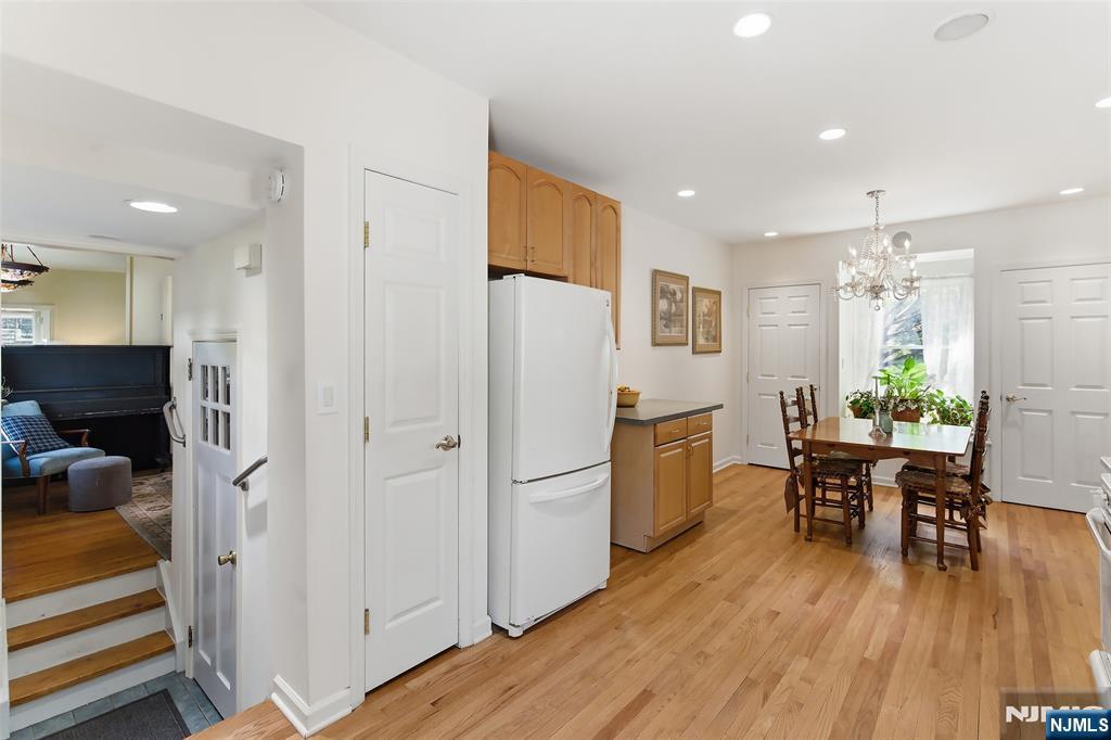 64 Davis Avenue Hackensack, NJ 07601 - Photo 11 of 33