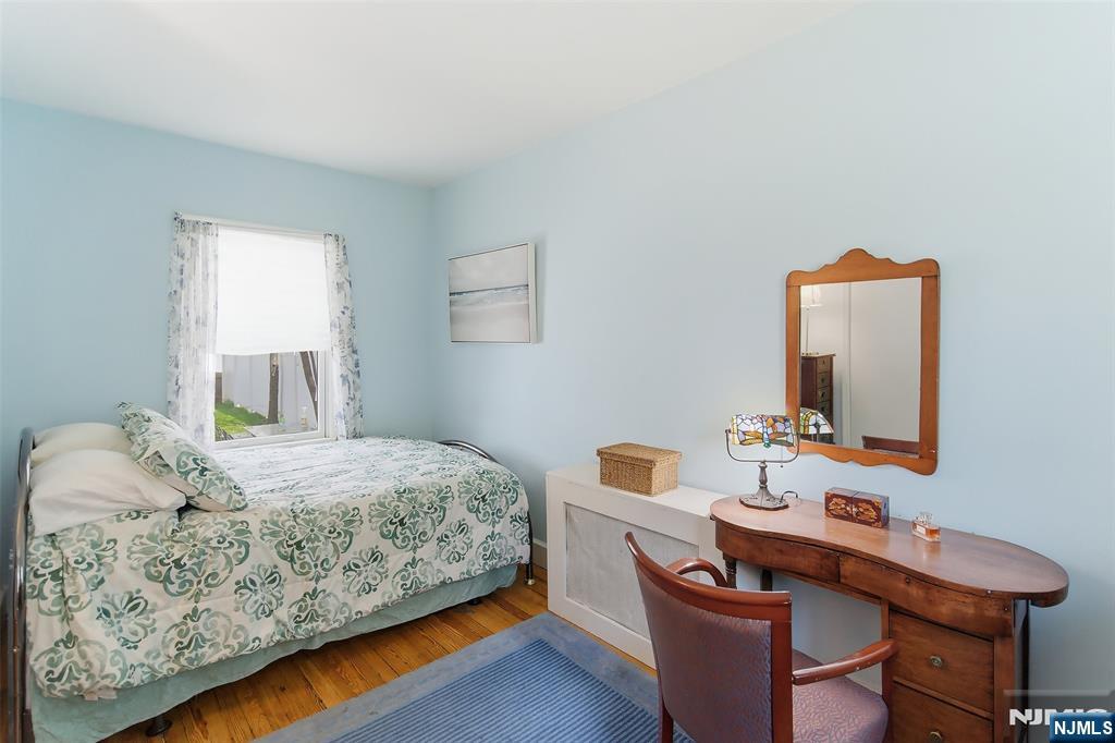 64 Davis Avenue Hackensack, NJ 07601 - Photo 13 of 33