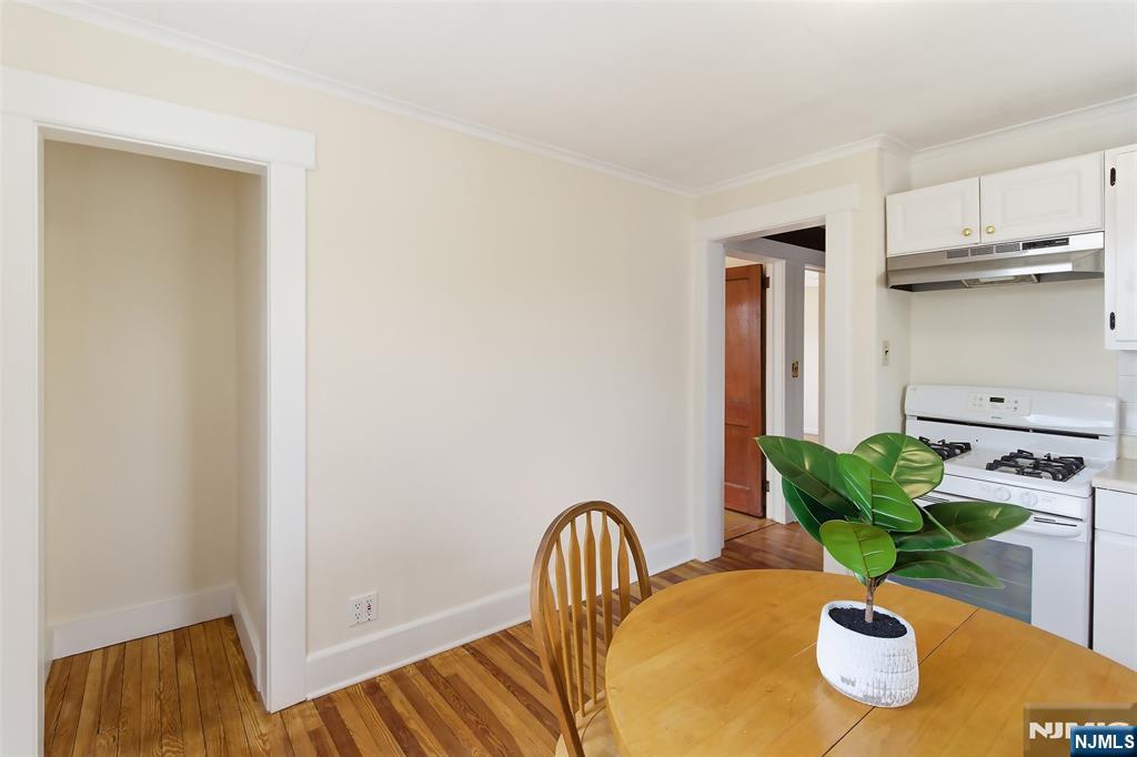 64 Davis Avenue Hackensack, NJ 07601 - Photo 19 of 33