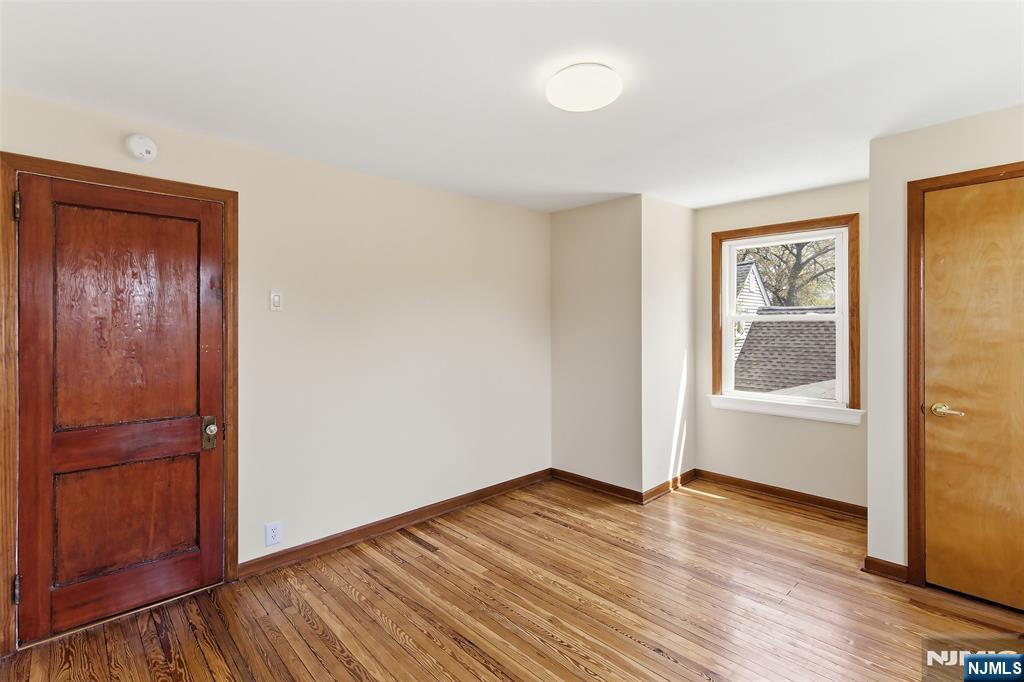 64 Davis Avenue Hackensack, NJ 07601 - Photo 23 of 33