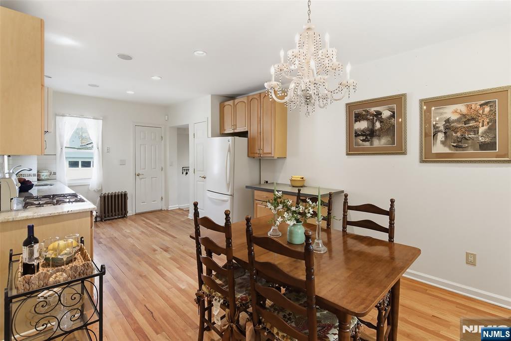 64 Davis Avenue Hackensack, NJ 07601 - Photo 8 of 33