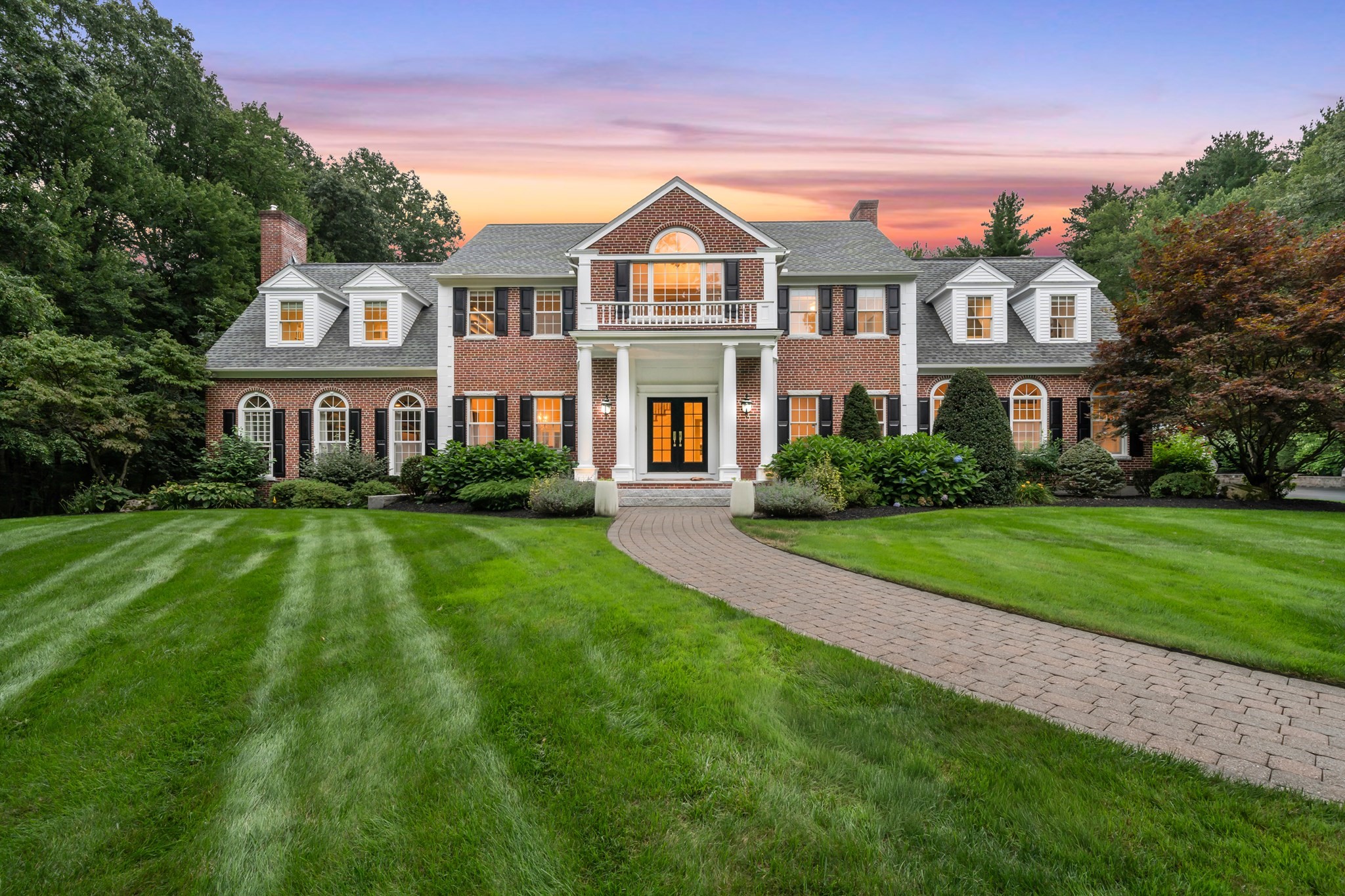 40 Grandview Road Chelmsford, MA 01824 - Photo 1 of 42 Gallery Image 1