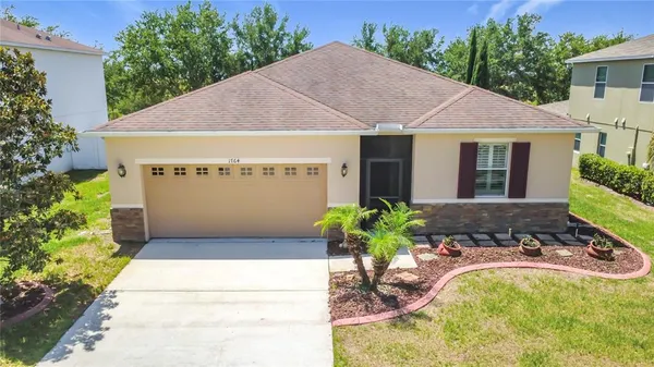 $349,000 | 1764 Dunedin Drive, Tavares, FL 32778
