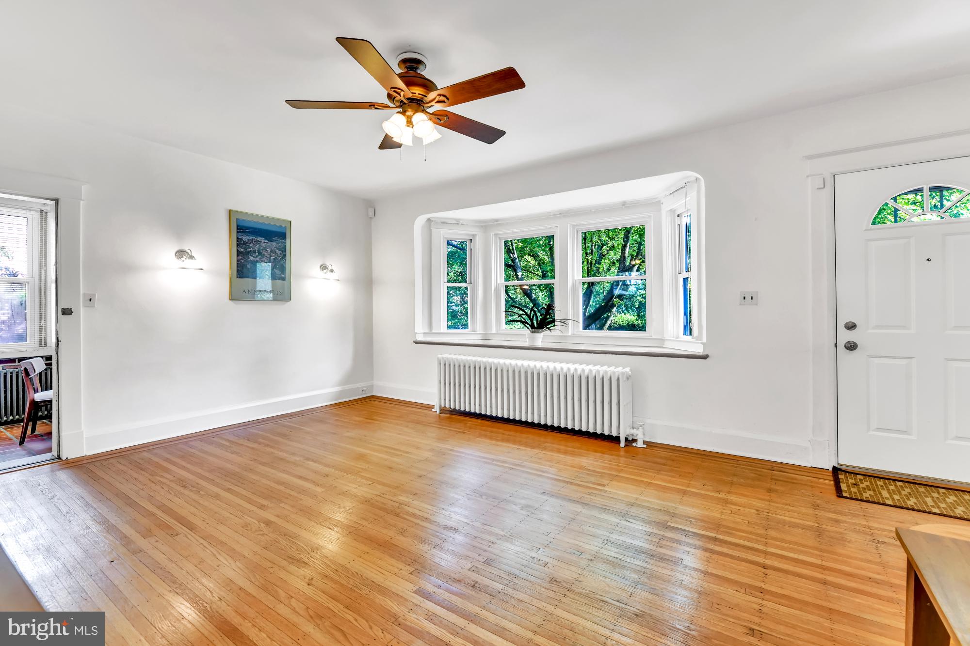 420 Westgate Road Baltimore, MD 21229 - Photo 4 of 30
