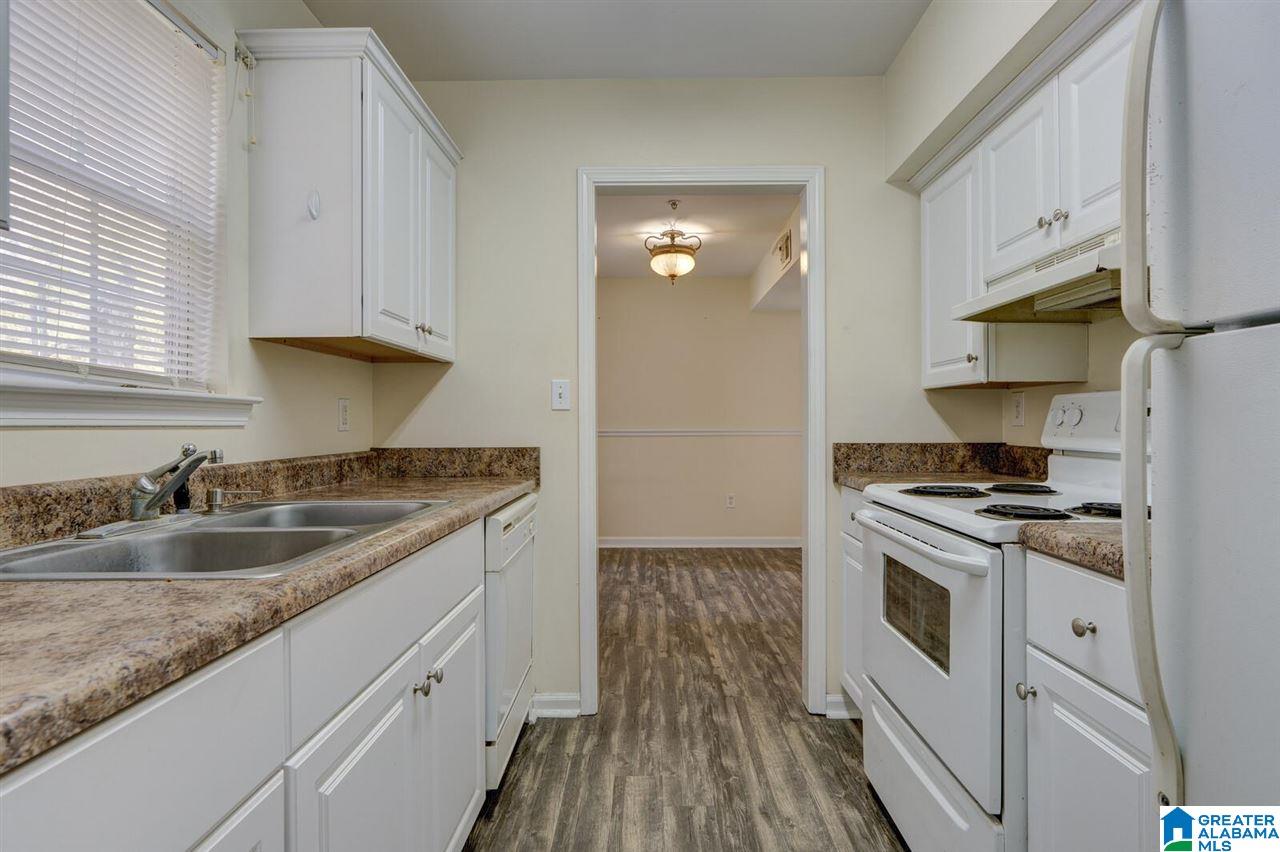 201 Willow Point Circle Alabaster, AL 35007 - Photo 11 of 25 Gallery Image 11