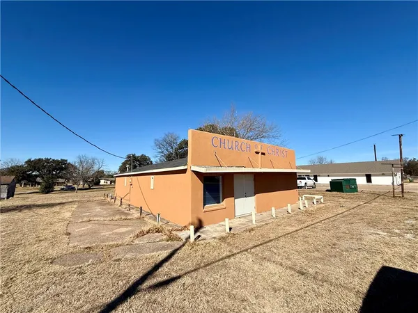 $70,000 | 221 Williams Street, Marlin, TX 76661