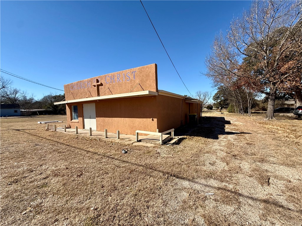 221 Williams Street Marlin, TX 76661 - Photo 5 of 16