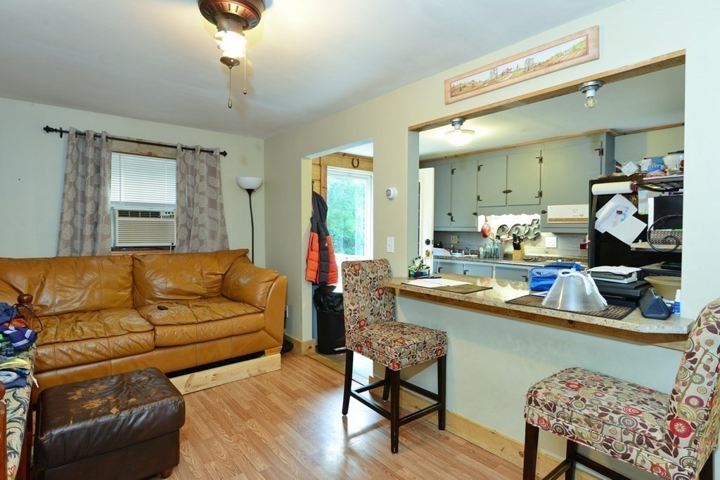 59 Main Road Westport, MA 02790 - Photo 4 of 26 Gallery Image 4