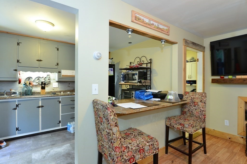 59 Main Road Westport, MA 02790 - Photo 6 of 26 Gallery Image 6