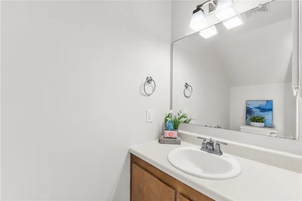 $159,900 | 1902 Dartmouth Street, Unit L4, College Station, TX 77840