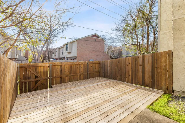 $159,900 | 1902 Dartmouth Street, Unit L4, College Station, TX 77840