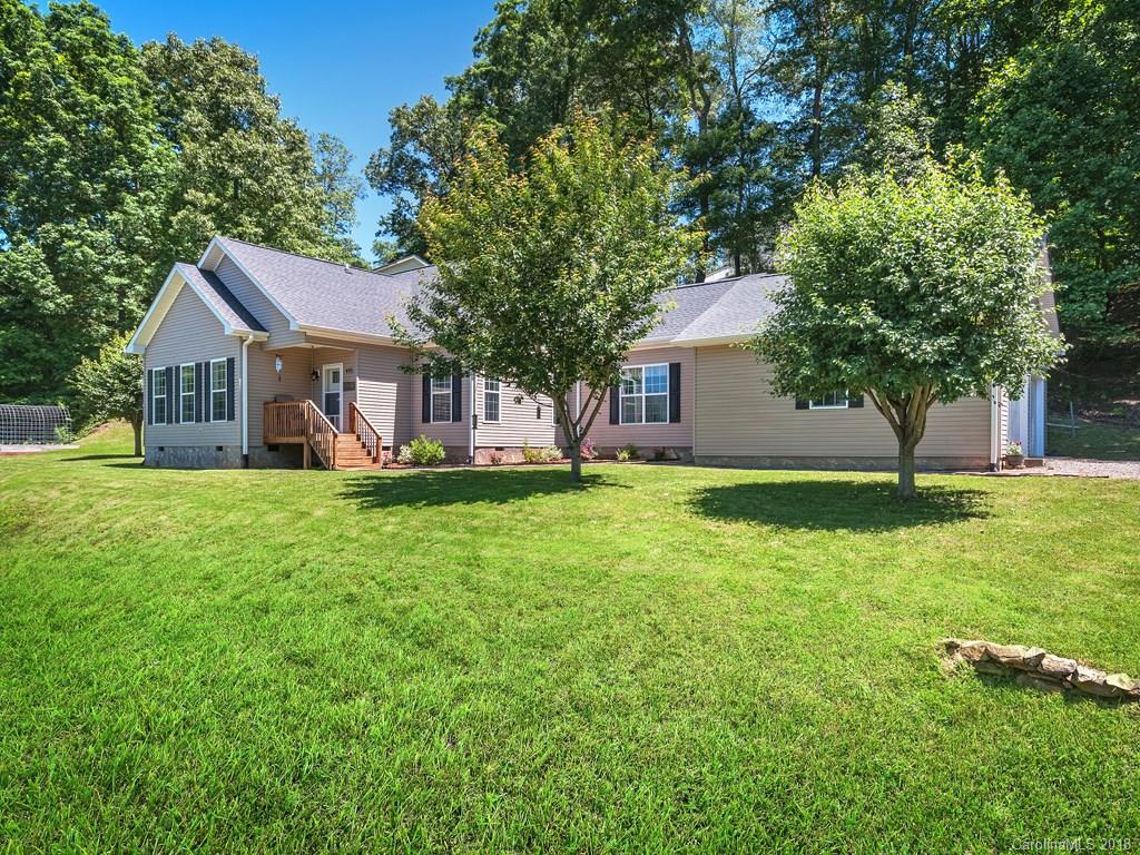 405 Loop Road Clyde, NC 28721 - Photo 1 of 12