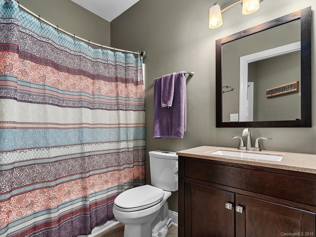 405 Loop Road Clyde, NC 28721 - Photo 9 of 12