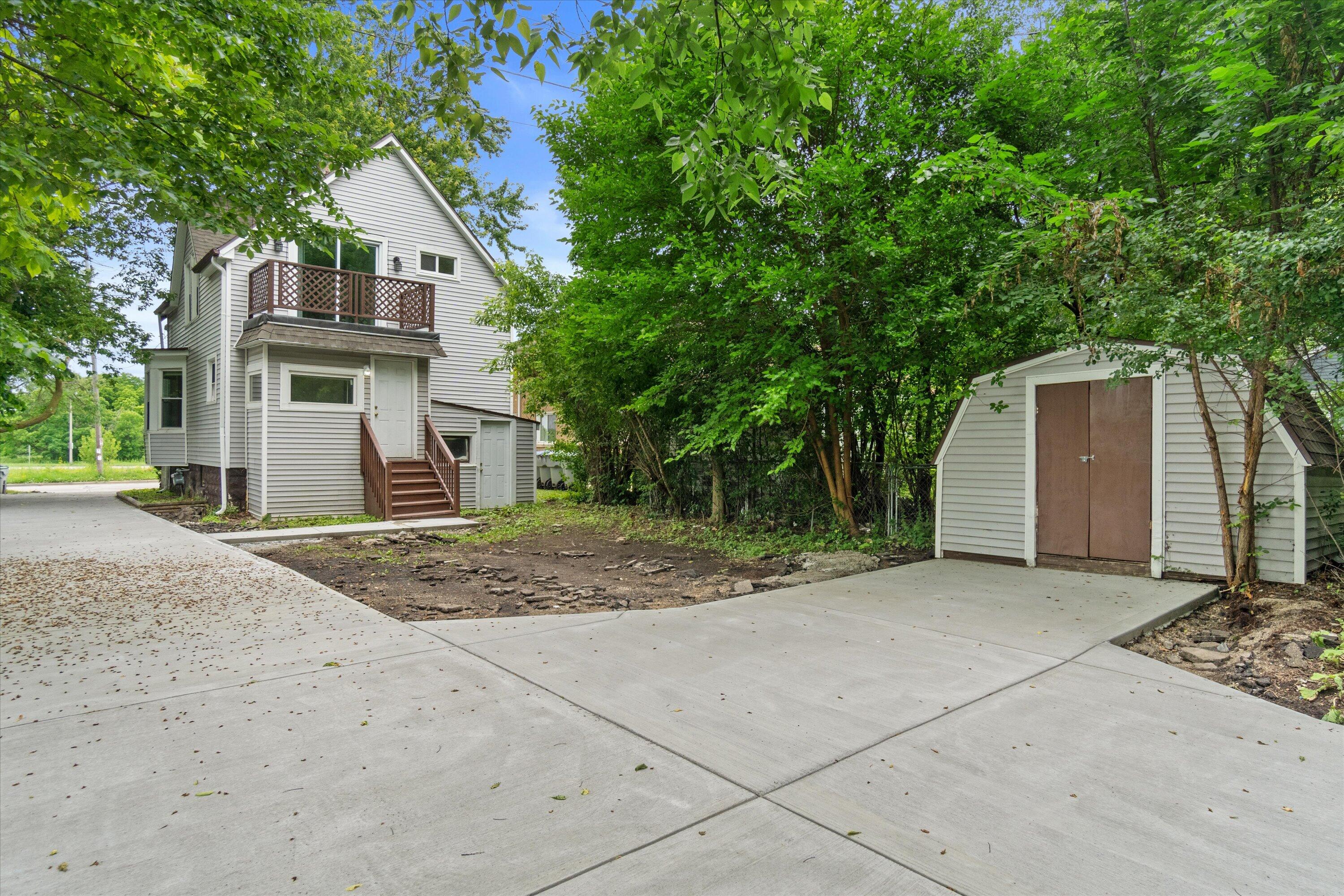 5676 North 43rd Street Milwaukee, WI 53209 - Photo 22 of 26 27-DSC06477