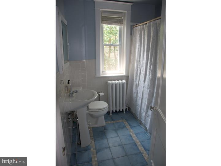 306 Wellesley Road Philadelphia, PA 19119 - Photo 13 of 19 Gallery Image 13
